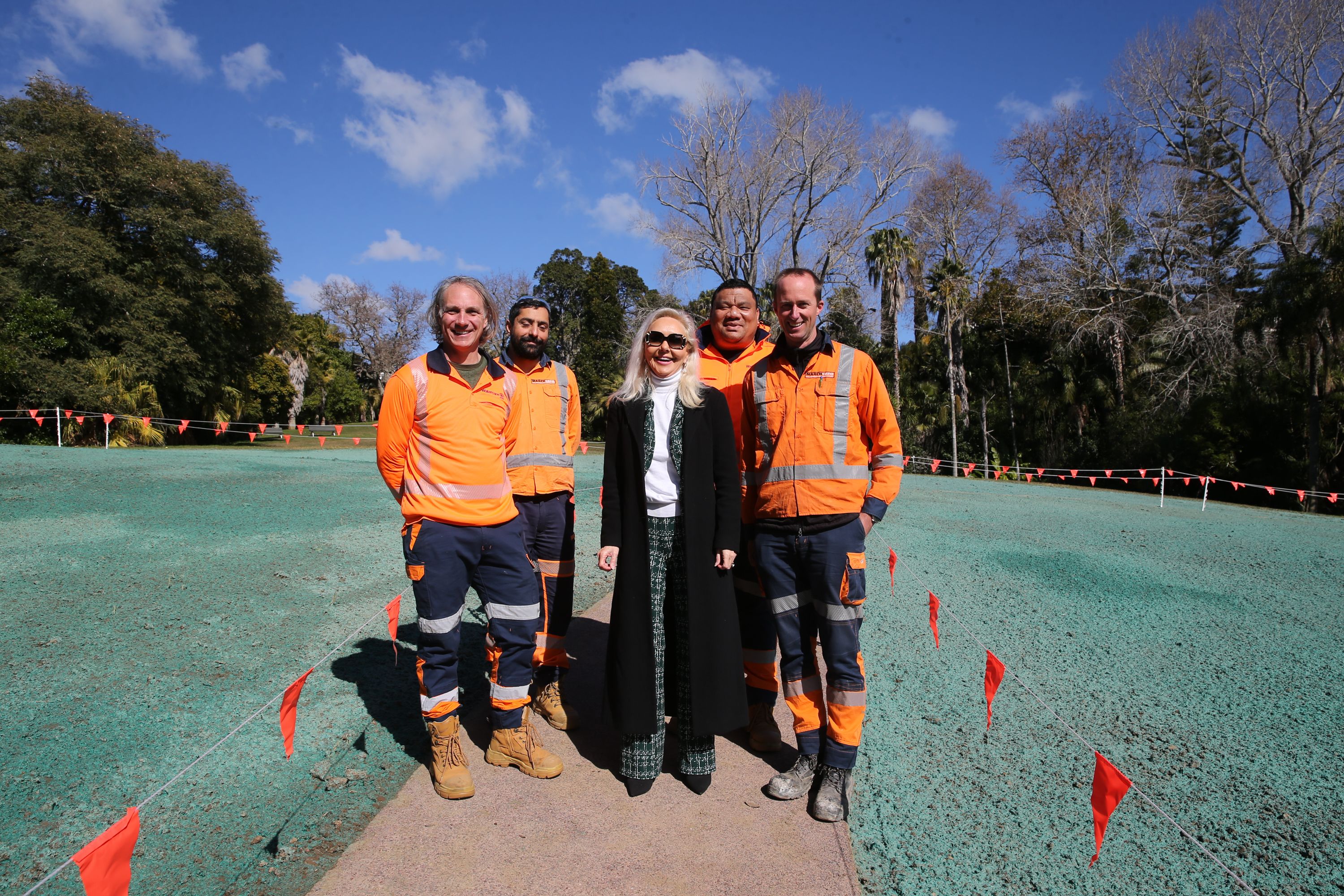 Deputy Mayor Desley Simpson with the Watercare team.jpg