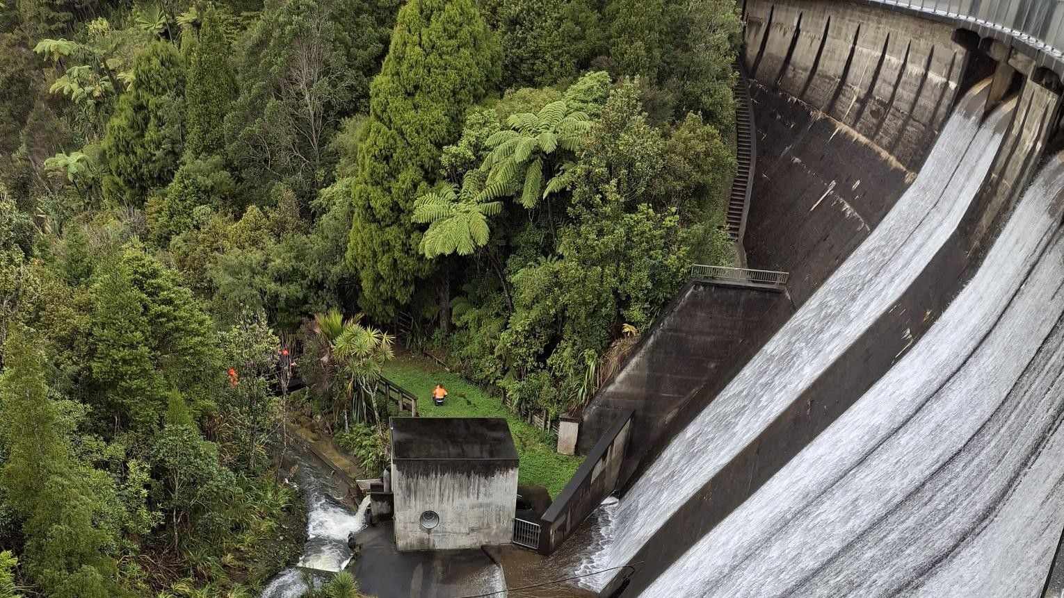 Auckland’s dams expected to reach full capacity for first time in almost two years    cover