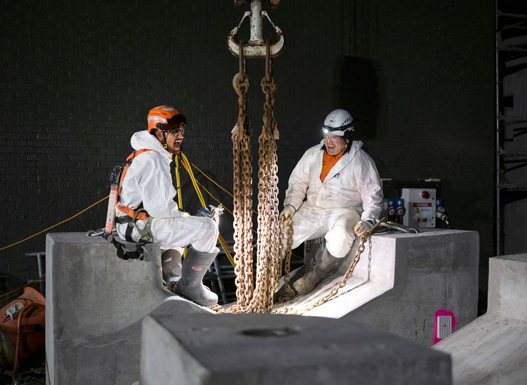 The team overseeing a sewer cut at PS25 Te Whau Avondale during the night - 2024