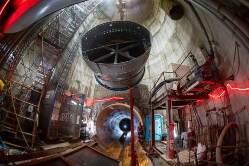 The tunnel bulkhead gets lowered and fitted at the May Road site.   The bulkhead provides separation between the live wastewater flows in the southern section of the tunnel and tunnel construction in the north - 2024