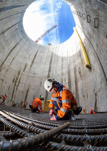 Final adjustments to rebar ahead of a concrete pour – Māngere 2020