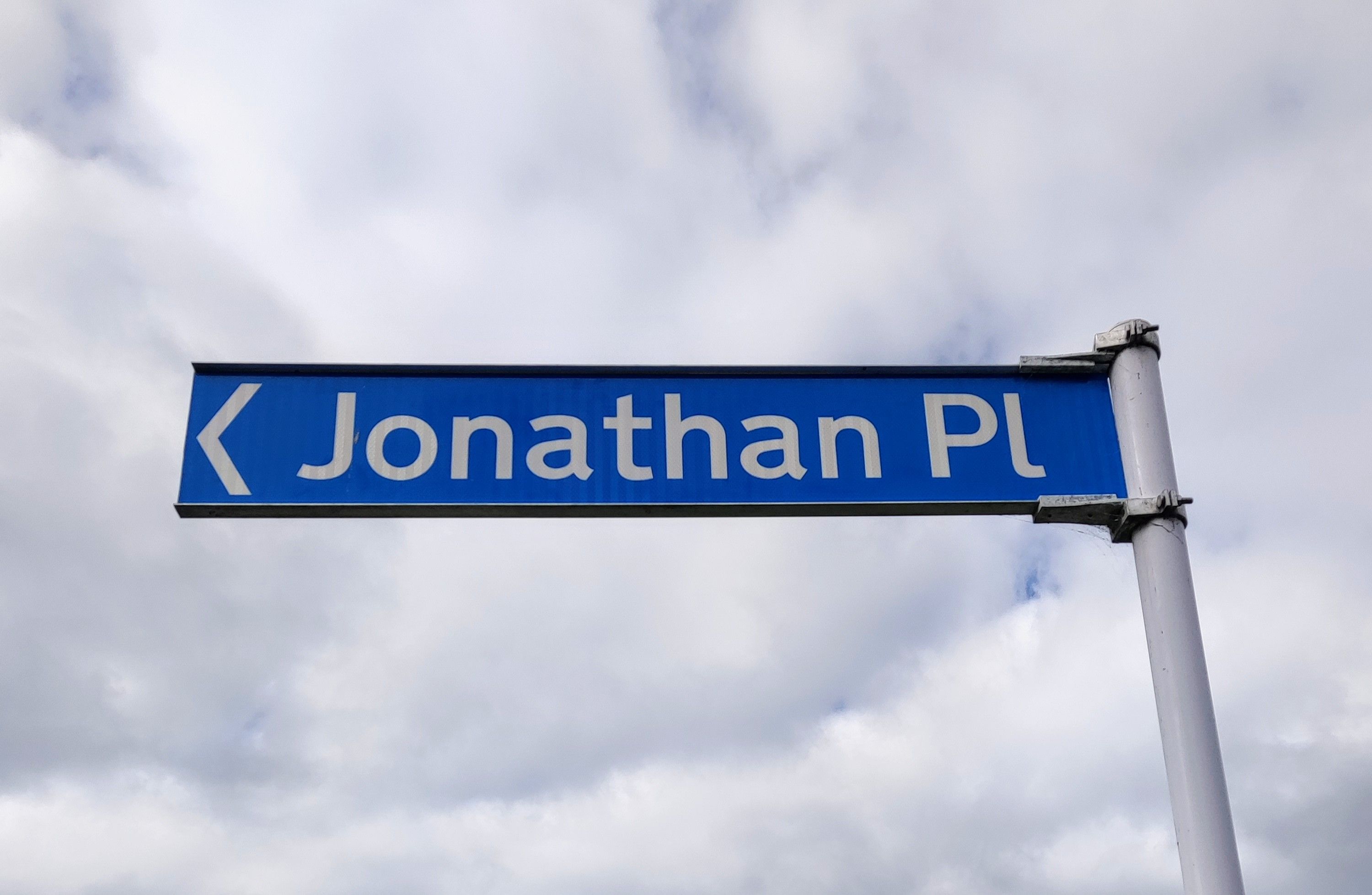 thumbnail_jonathan_place_jpg